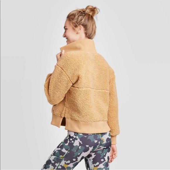 NWT Joy Lab 1/4 Zip Up Pullover, Cappuccino - Picture 4 of 4